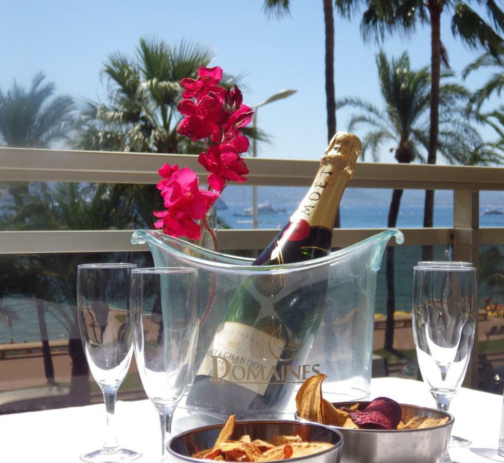 Appartement Rottaro Luxueux 2 Ch 2 Sdb Face A La Mer คานส์ ภายนอก รูปภาพ